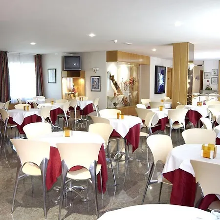 Yomo Imperial 3* Sant Julia de Loria